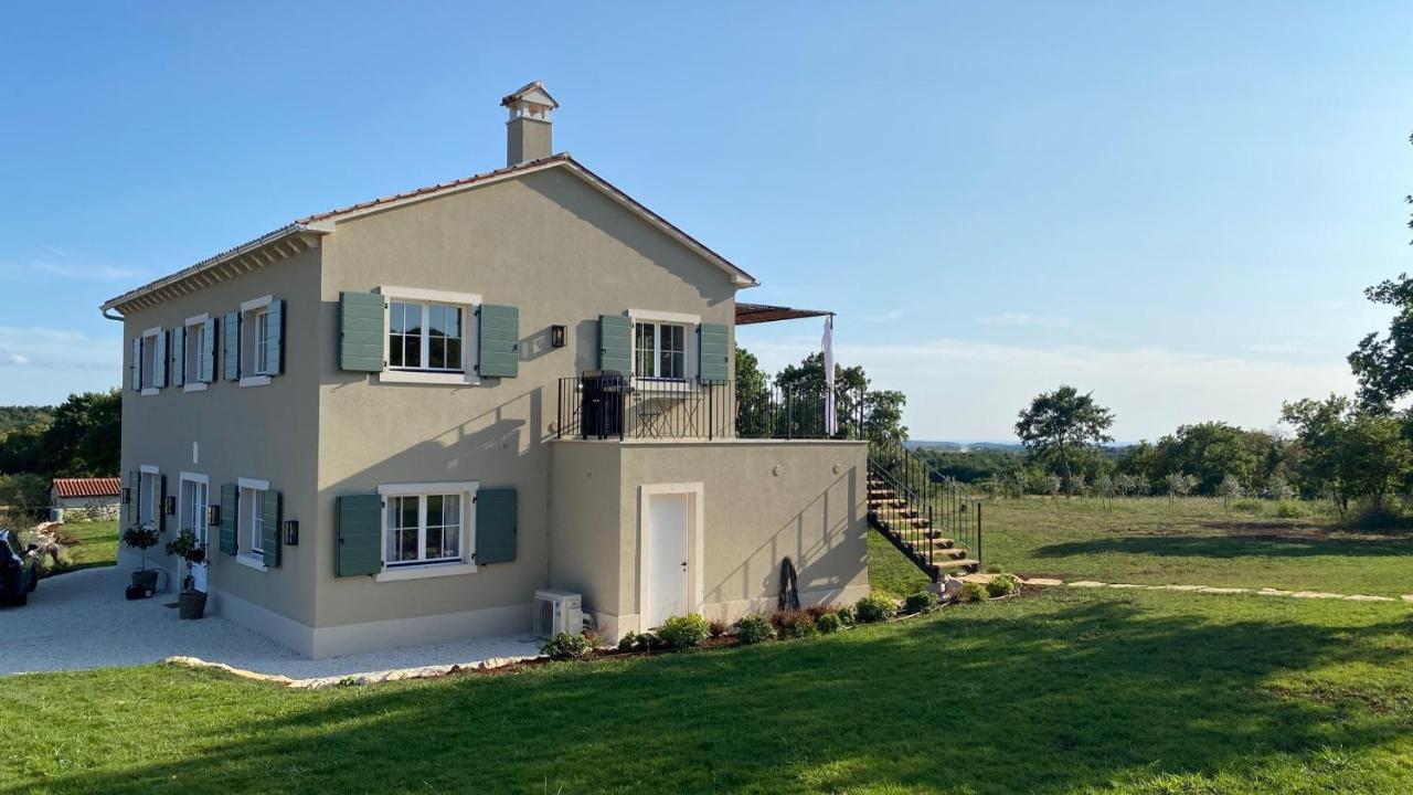 カンファナル Casa Conte Istriaヴィラ エクステリア 写真